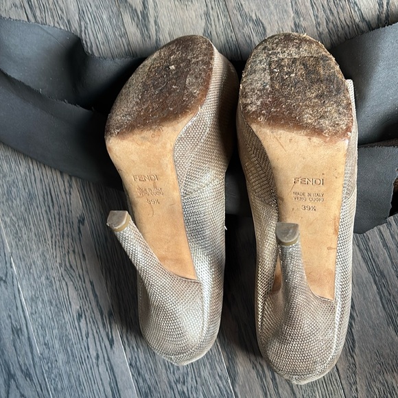 Fendi Deco Metallic Bow Platform Pumps - Picture 9 of 16